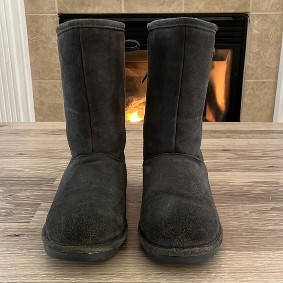 BEARPAW boots - Picture 3 of 8